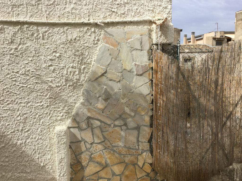 Vila Case Vacanze Le Rose Noto Exteriér fotografie