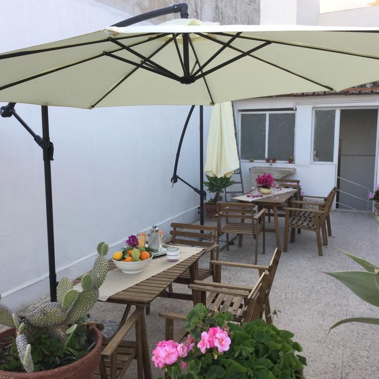 Vila Case Vacanze Le Rose Noto Exteriér fotografie