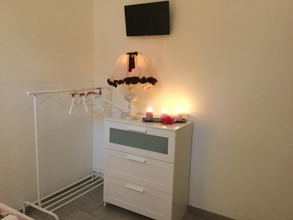 Vila Case Vacanze Le Rose Noto Exteriér fotografie